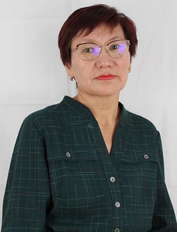 Лубсанова Сындым Чагдуровна.